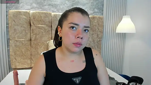 Snapshot of leilapons chatting on 10/24/25, 07:24 leilapons online show from 10/24/25, 07:24