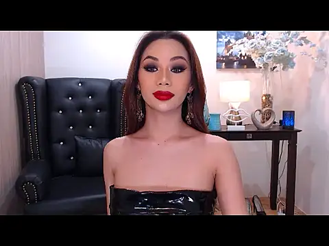 MirandaLopez26 online show from 11/15/25, 06:06