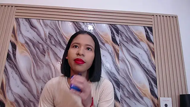 Samantha Fox69  online show from 11/05/25, 04:32