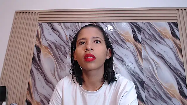 Snapshot of Samantha_Fox69_ chatting on 01/13/26, 02:32 Samantha Fox69 online show from 01/13/26, 02:32