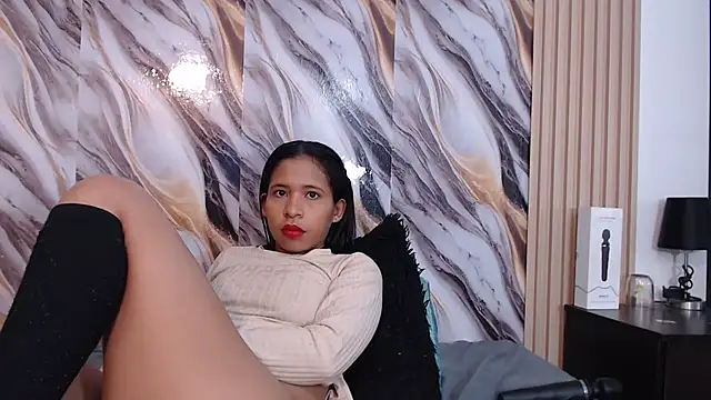 Snapshot of Samantha_Fox69_ chatting on 01/17/26, 02:42 Samantha Fox69 online show from 01/17/26, 02:42