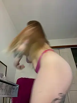 peachykatt online show from 09/20/25, 02:00