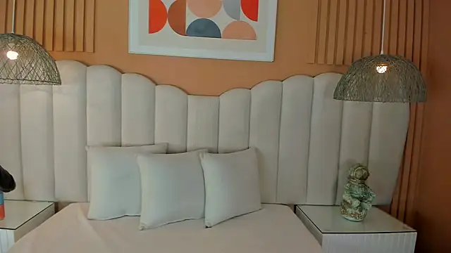 noa moon online show from 12/03/25, 02:45