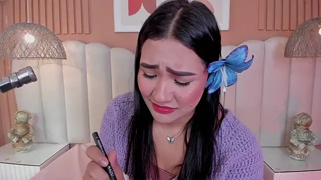 noa moon online show from 04/01/26, 02:46