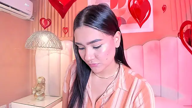 Snapshot of noa_moon chatting on 02/11/26, 02:33 noa moon online show from 02/11/26, 02:33