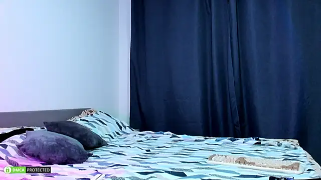 Snapshot of hey_tyankaa chatting on 10/14/25, 09:47 hey tyankaa online show from 10/14/25, 09:47