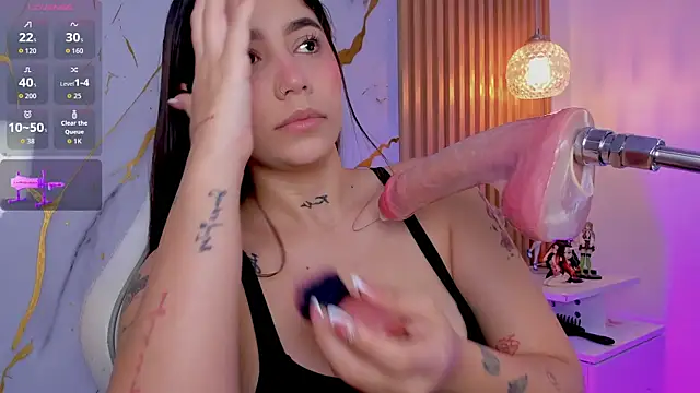 alissaowens  online show from 05/29/26, 10:54