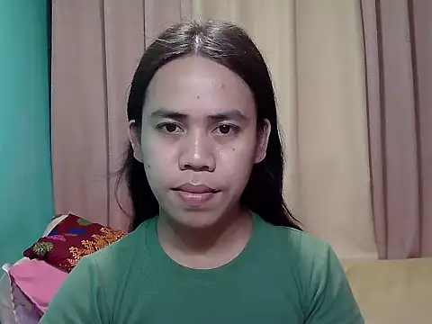 Snapshot of exoticpinay_dolly chatting on 07/15/26, 10:00 exoticpinay dolly online show from 07/15/26, 10:00