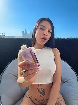 Sasha-Bloom online show from 04/10/26, 06:37