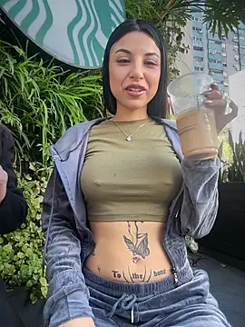 Sasha-Bloom online show from 04/29/26, 05:17