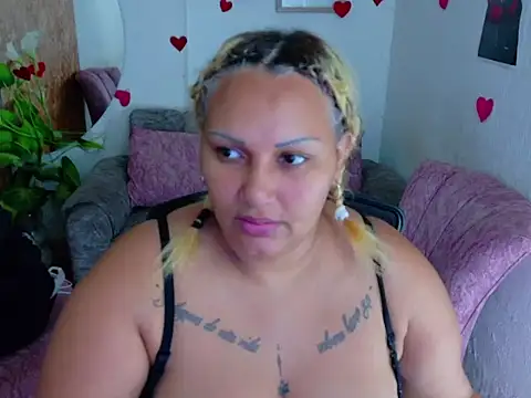 laleska montenegro online show from 02/11/26, 04:34