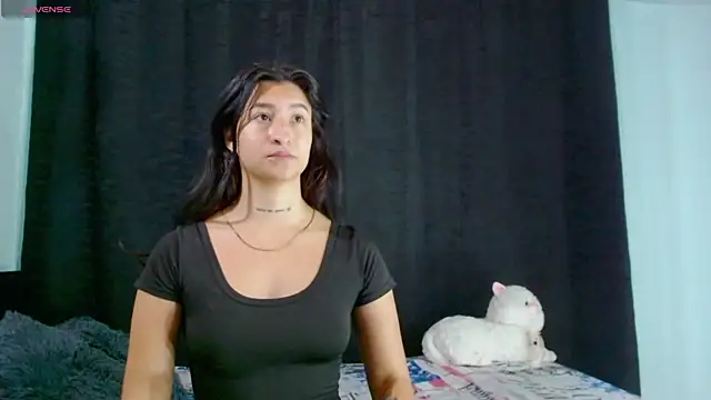 EVAH LEE  online show from 10/07/25, 01:28