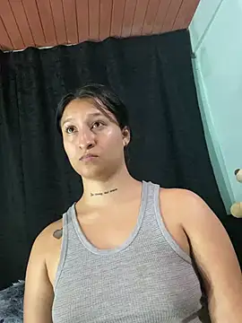 EVAH LEE  online show from 05/21/26, 03:26