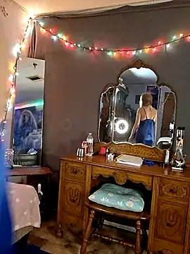 PeachyAriel online show from 04/12/26, 02:26