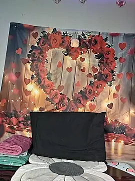 Snapshot of PeachyAriel chatting on 05/17/26, 03:06 PeachyAriel online show from 05/17/26, 03:06