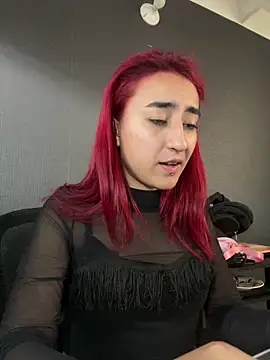 Snapshot of JuliethaDemon_ chatting on 02/10/26, 01:54 JuliethaDemon online show from 02/10/26, 01:54