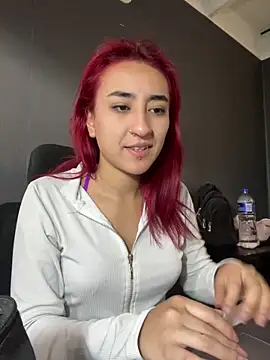 Snapshot of JuliethaDemon_ chatting on 02/16/26, 01:54 JuliethaDemon online show from 02/16/26, 01:54