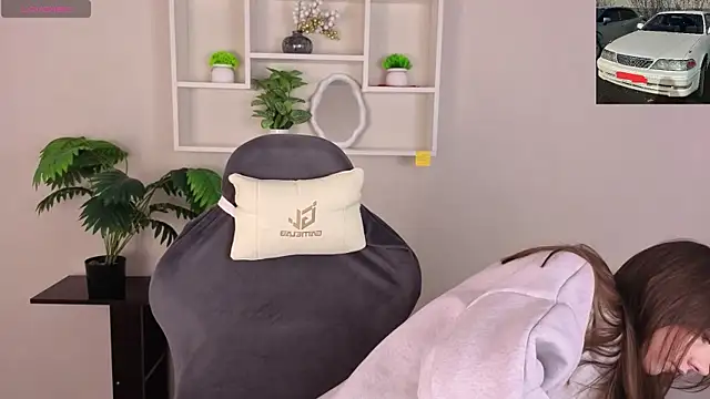 Miche1le Allenne online show from 04/06/26, 01:01