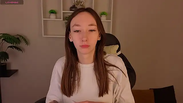 Miche1le Allenne online show from 03/08/26, 01:00