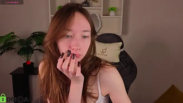 Miche1le Allenne online show from 02/05/26, 01:01