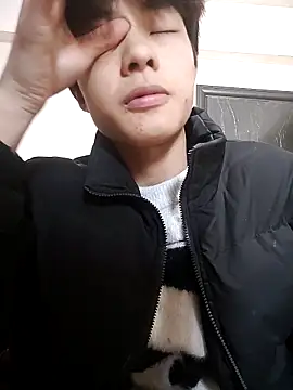 junjun1189 online show from 12/15/25, 12:27