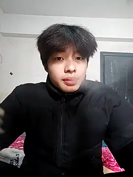 Snapshot of junjun1189 chatting on 12/23/25, 03:06 junjun1189 online show from 12/23/25, 03:06