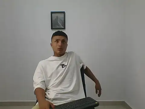 yissus 20  online show from 04/08/26, 06:09