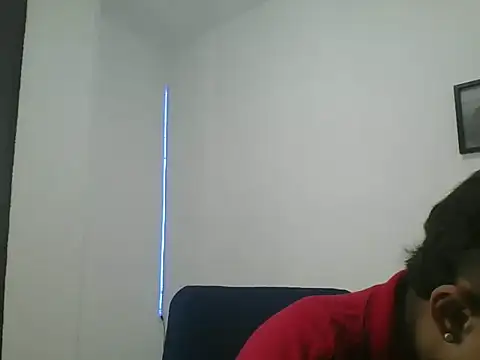 yissus 20  online show from 04/12/26, 02:31