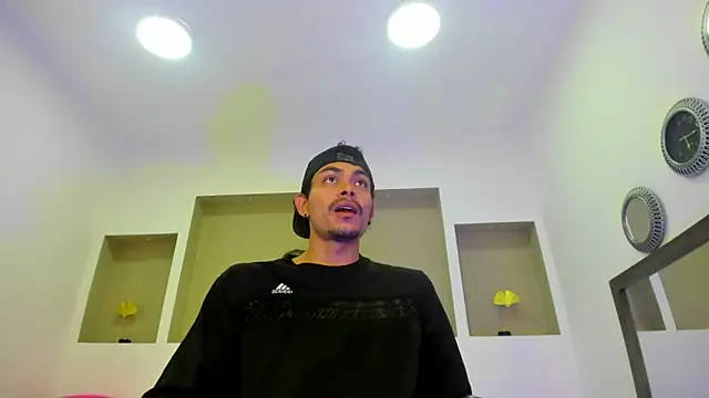 Tommy kurtt online show from 11/07/25, 01:04