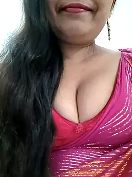 Sofia-ex online show from 11/04/25, 07:56