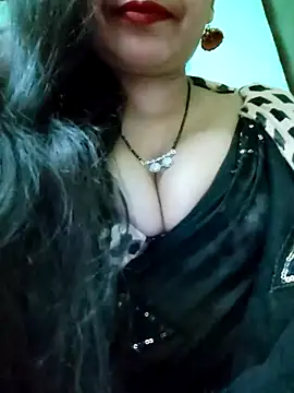 Snapshot of Sofia-ex chatting on 12/22/25, 06:35 Sofia-ex online show from 12/22/25, 06:35