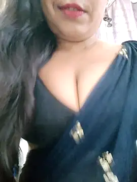 Sofia-ex online show from 10/19/25, 07:44