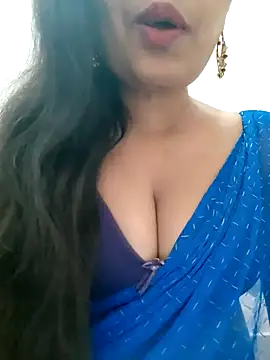 Sofia-ex online show from 11/11/25, 07:25