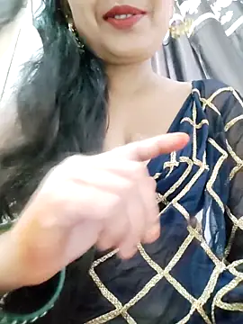 Sofia-ex online show from 09/30/25, 07:25