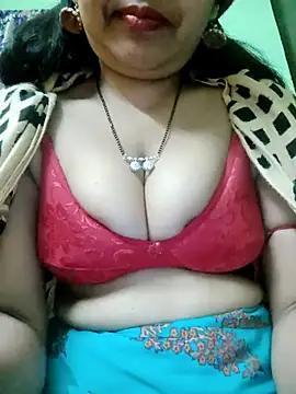 Snapshot of Sofia-ex chatting on 01/10/26, 05:03 Sofia-ex online show from 01/10/26, 05:03