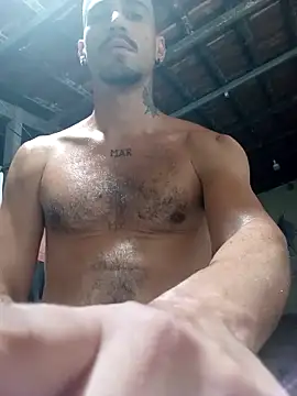 Snapshot of nando__master37 chatting on 02/15/26, 04:24 nando master37 online show from 02/15/26, 04:24