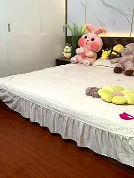 NANA 199k online show from 12/22/25, 10:59