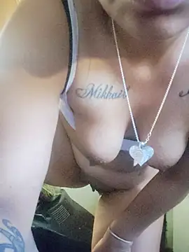 Snapshot of Gatibby chatting on 11/02/25, 10:15 Gatibby online show from 11/02/25, 10:15