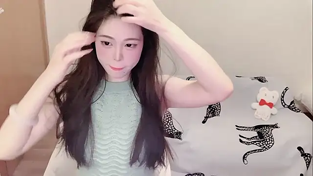 iukoi-77yo online show from 02/20/26, 11:45