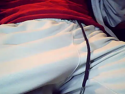 Snapshot of kopanos-69 chatting on 04/05/26, 11:44 kopanos-69 online show from 04/05/26, 11:44