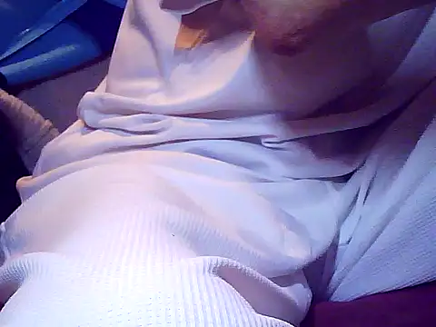 Snapshot of kopanos-69 chatting on 04/28/26, 04:55 kopanos-69 online show from 04/28/26, 04:55
