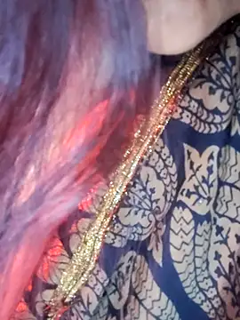 annanya01 online show from 11/14/25, 06:17