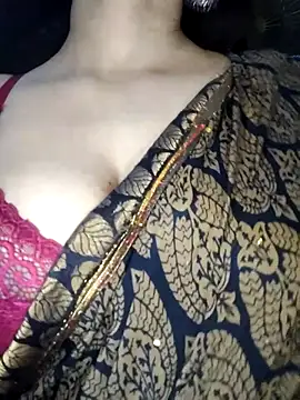 annanya01 online show from 09/17/25, 06:37