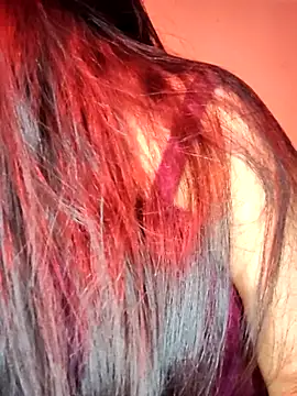 annanya01 online show from 11/16/25, 08:19