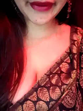 annanya01 online show from 10/13/25, 06:15