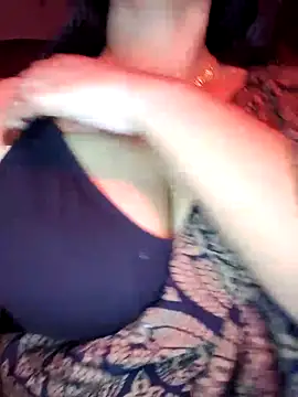 annanya01 online show from 12/05/25, 02:26