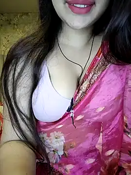 annanya01 online show from 12/17/25, 12:21