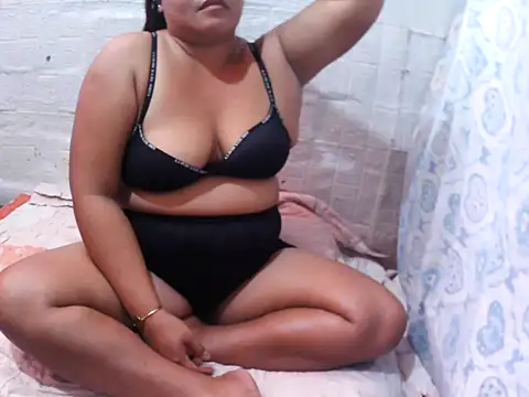 33mango online show from 03/24/26, 04:34