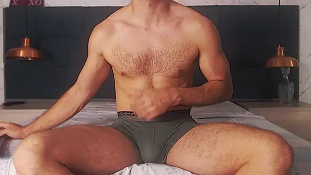 Snapshot of shule7 chatting on 11/25/25, 12:49 shule7 online show from 11/25/25, 12:49