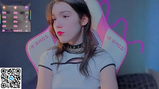 Sophie SkyAngel online show from 05/03/26, 03:15